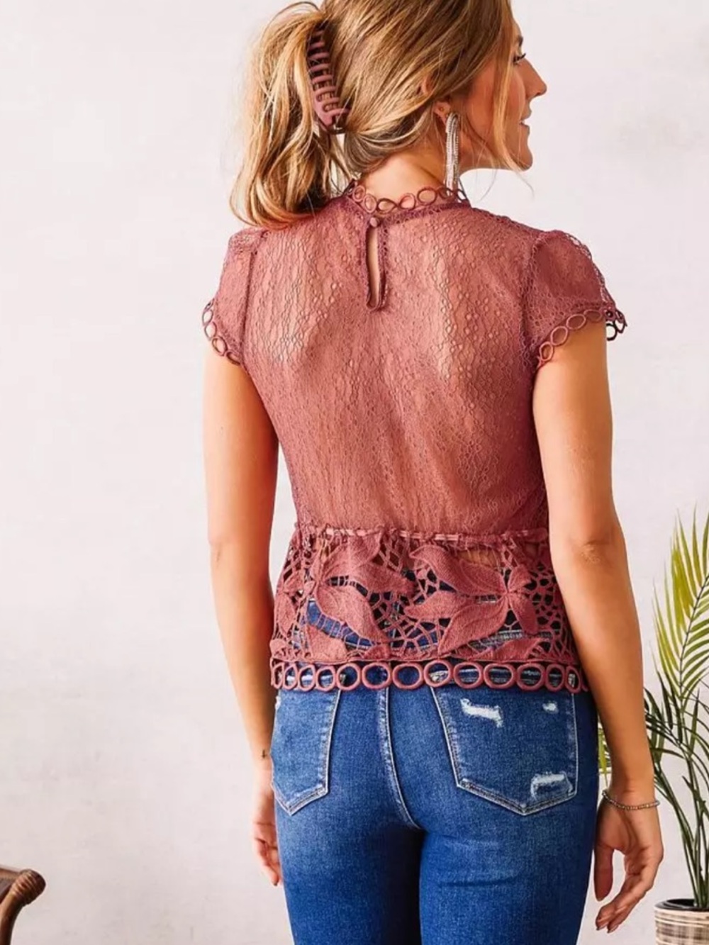 Haute Monde crochet floral lace top - Picture 2 of 9
